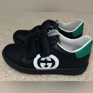 GUCCI Ace Interlocking Black Leather Sneaker Size 25